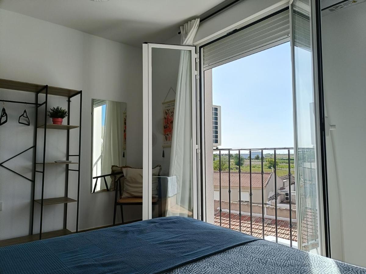 Apartamento Happy Street Socuéllamos エクステリア 写真